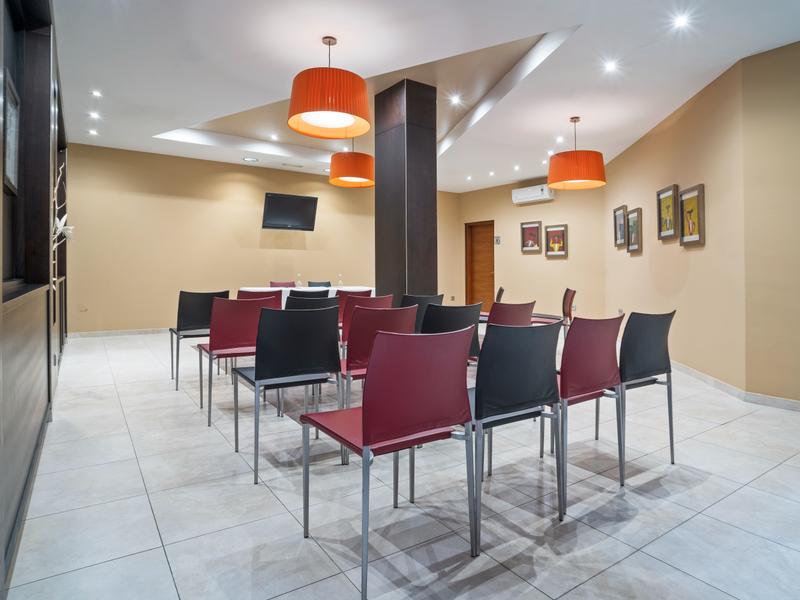 Sala de reuniones Hotel FG Logroño Logroño Sala de reuniones Hotel FG Logroño Logroño